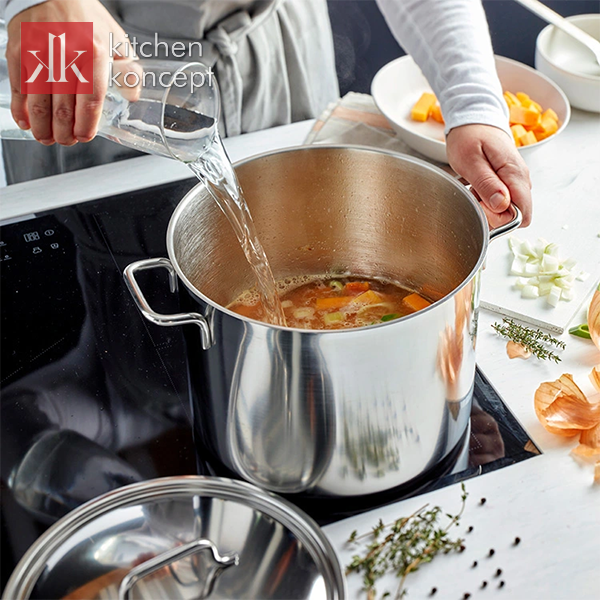 Demeyere với kích thước lớn, dễ dàng chuẩn bị các món kho, hầm hoặc súp… cho bữa tiệc gia đình nhiều người